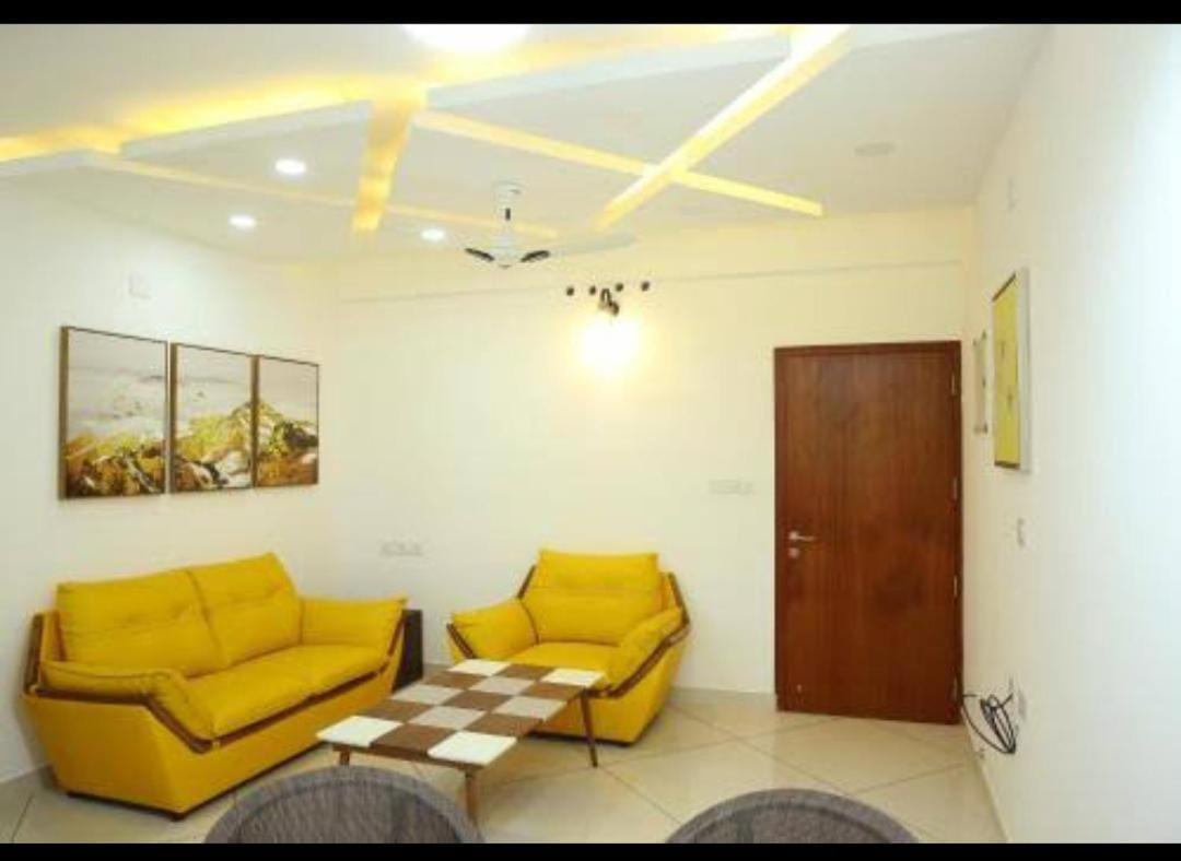 The Solo Apartments Kadavanthra Kochi Exterior foto